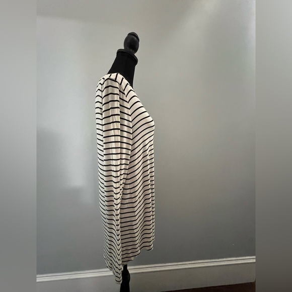 Gap Striped Black and White Long Sleeve Shirt - Picture 3 of 7